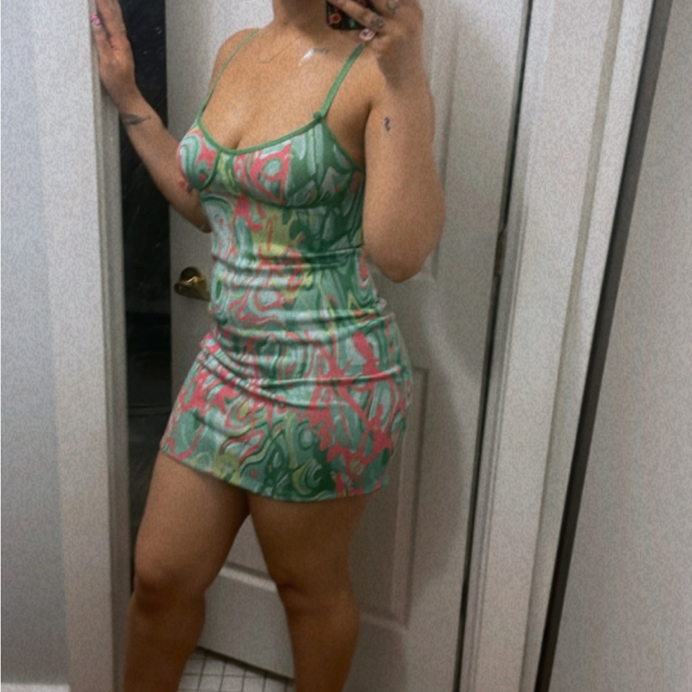 Worn once: bodycon zara dress.